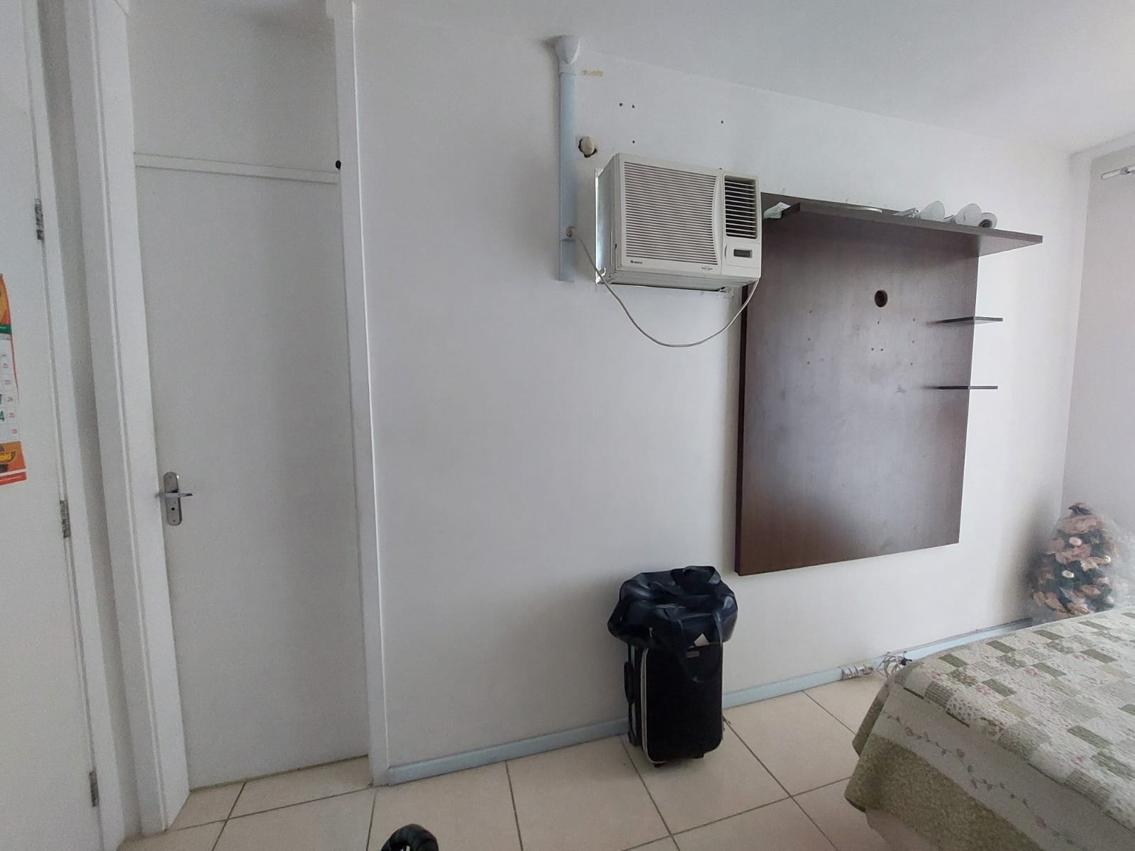 Imagem Casa com 2 Quartos à Venda, 77 m²em Campo Grande - Rio de Janeiro