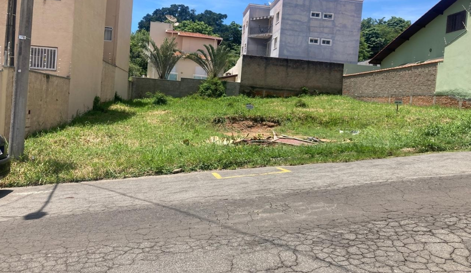 Imagem Terreno à Venda, 250 m²em Nova Jaguariúna II - Jaguariúna Imagem Terreno à Venda, 250 m²em Nova Jaguariúna II - Jaguariúna