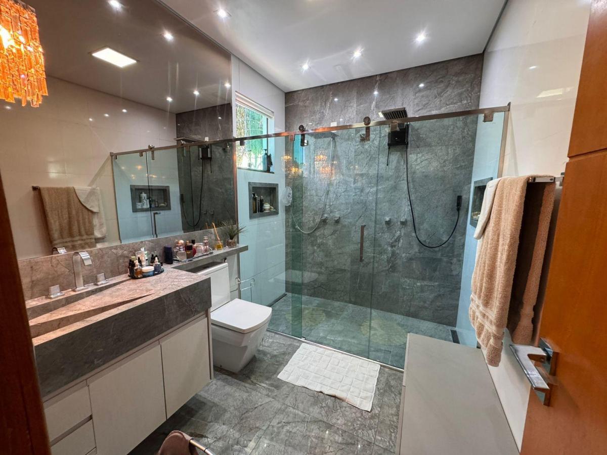 Imagem Casa com 3 Quartos à Venda, 213 m² em Santa Amélia - Belo Horizonte Imagem Casa com 3 Quartos à Venda, 213 m² em Santa Amélia - Belo Horizonte