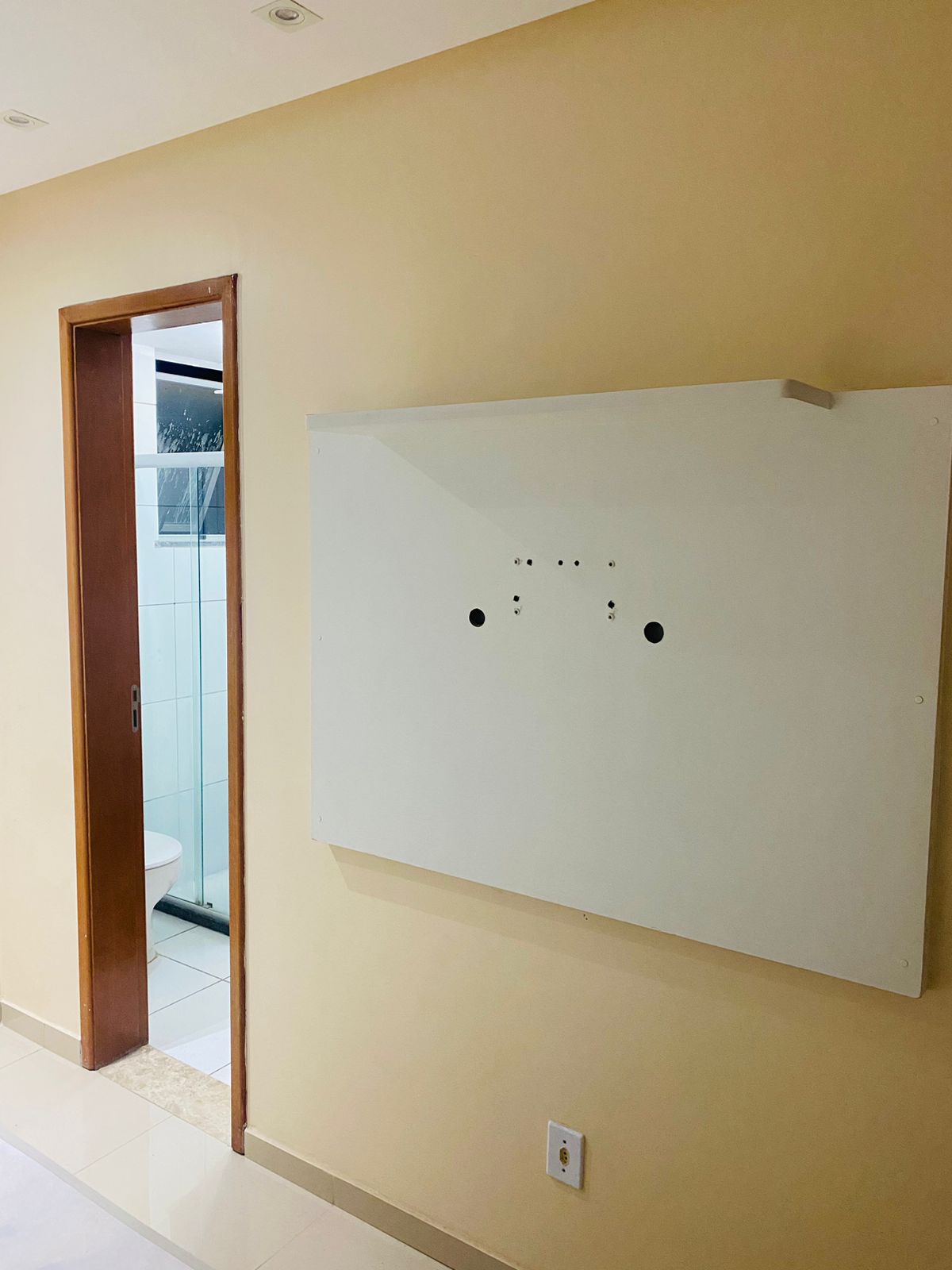 Imagem Apartamento com 2 Quartos para Alugar, em Aracuí - Lauro de Freitas