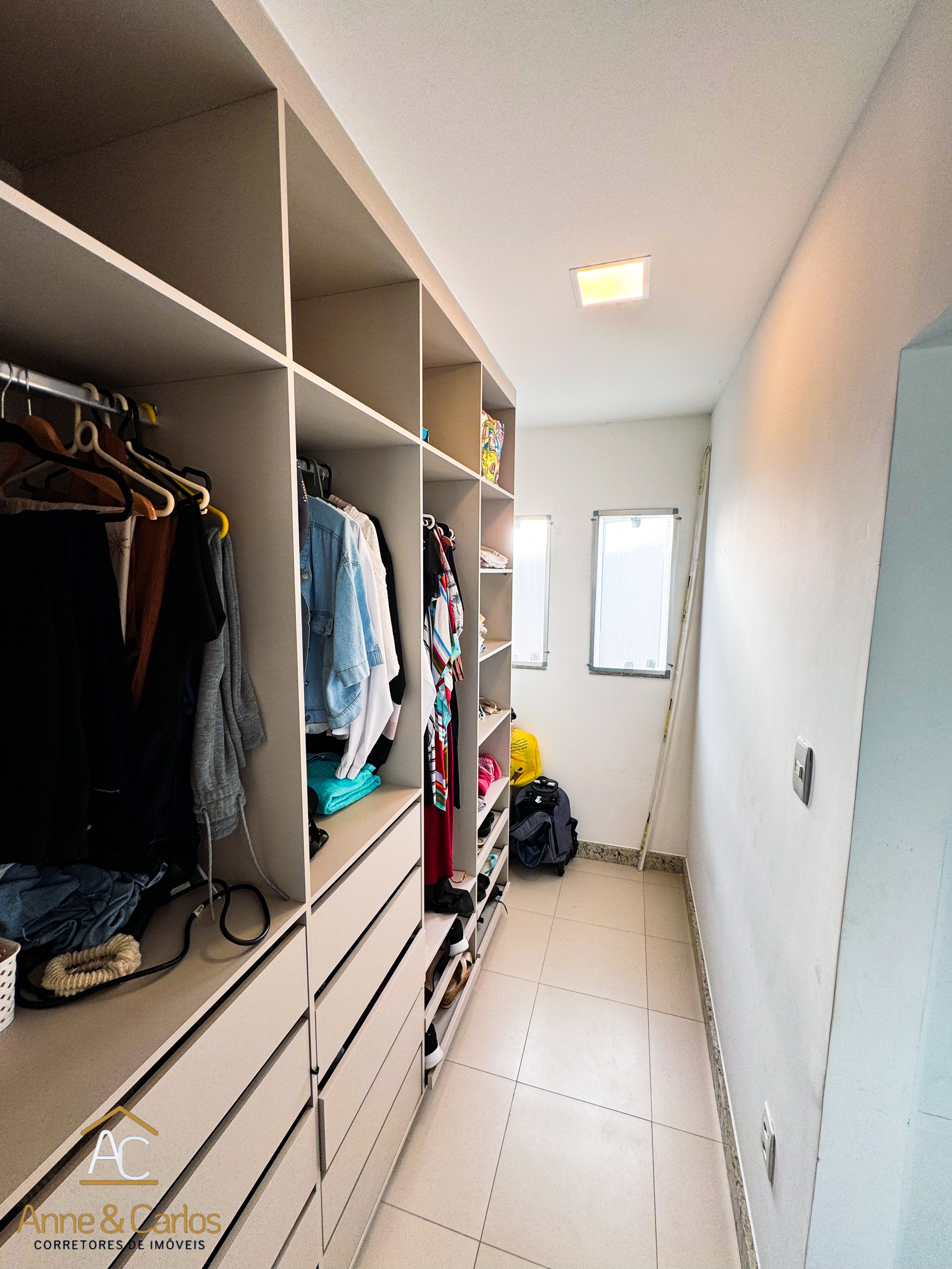 Imagem Casa de Condomínio com 5 Quartos à Venda, 302 m²em Aruana - Aracaju