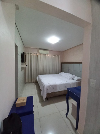Imagem Casa de Condomínio com 4 Quartos à Venda,  em Residencial Jardins do Cerrado 7 - Goiânia