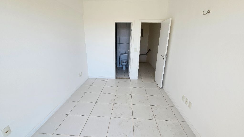 Imagem Cobertura com 3 Quartos à Venda, 113 m²em Porto das Dunas - Aquiraz Imagem Cobertura com 3 Quartos à Venda, 113 m²em Porto das Dunas - Aquiraz