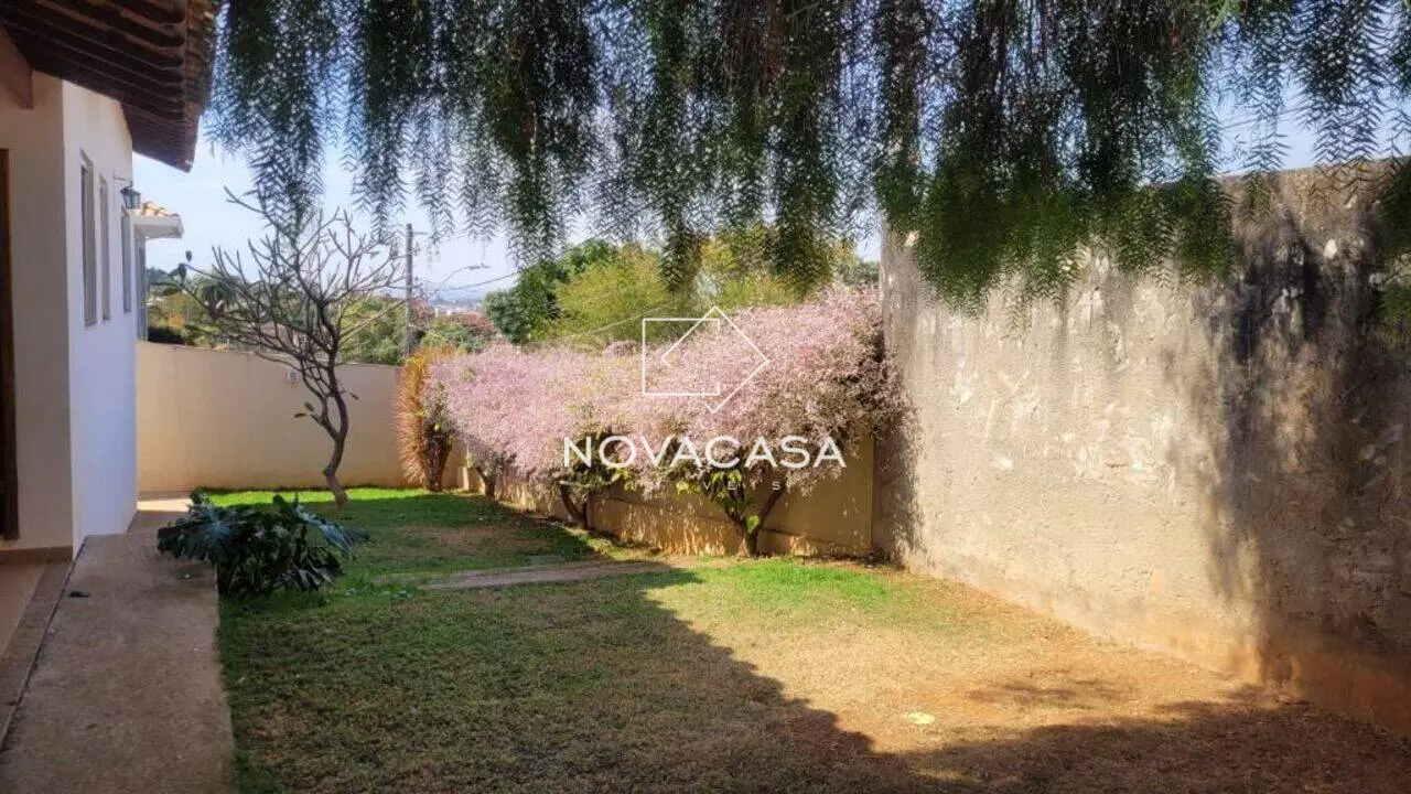 Imagem Casa com 3 Quartos à Venda, 110 m²em Trevo - Belo Horizonte Imagem Casa com 3 Quartos à Venda, 110 m²em Trevo - Belo Horizonte
