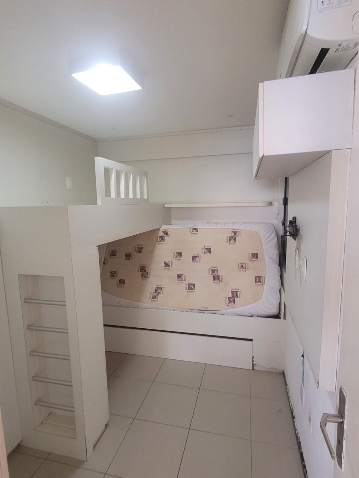 Imagem Apartamento com 2 Quartos à Venda, 72 m²em Praia de Iracema - Fortaleza