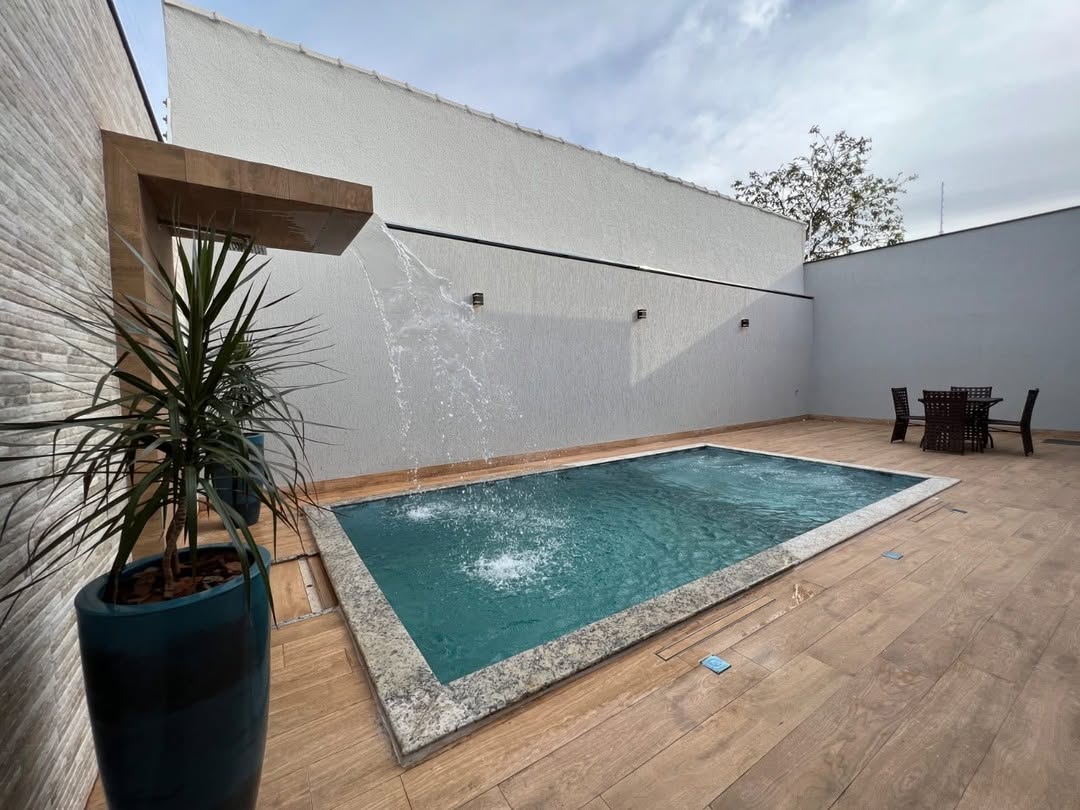 Imagem Casa com 3 Quartos à Venda, 360 m² em Estância Itaguaí - Caldas Novas