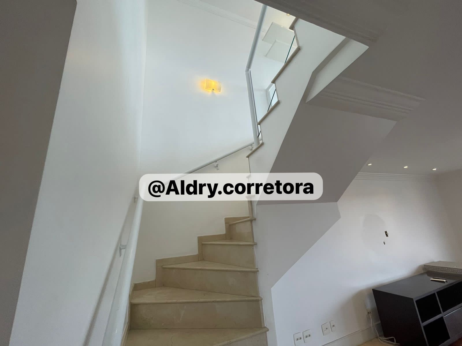 Imagem Cobertura com 4 Quartos à Venda, 340 m²em Bela Aliança - São Paulo