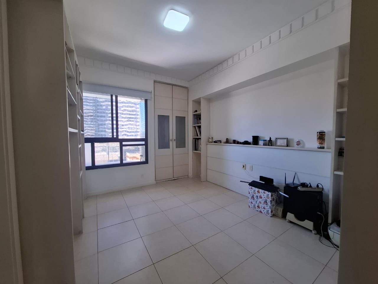 Imagem Apartamento com 4 Quartos à Venda, 224 m² em Pituba - Salvador Imagem Apartamento com 4 Quartos à Venda, 224 m² em Pituba - Salvador