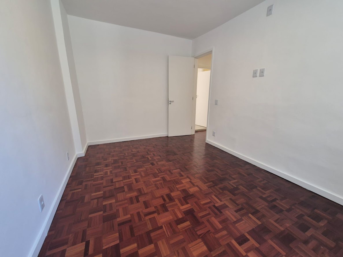 Imagem Apartamento com 3 Quartos à Venda, 70 m² em Icaraí - Niterói Imagem Apartamento com 3 Quartos à Venda, 70 m² em Icaraí - Niterói