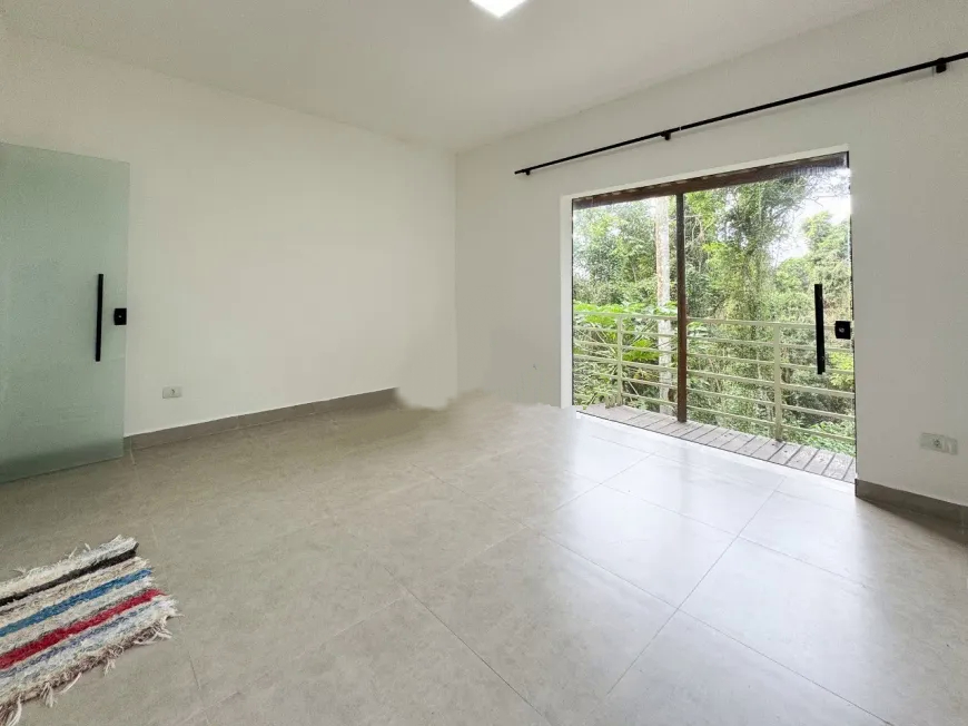 Imagem Casa de Condomínio com 3 Quartos à Venda, 2 m²em Embu Colonial - Embu das Artes