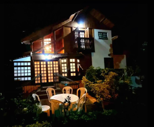 Imagem Casa com 3 Quartos à Venda, 1.000 m² em Capivari - Campos do Jordão Imagem Casa com 3 Quartos à Venda, 1.000 m² em Capivari - Campos do Jordão