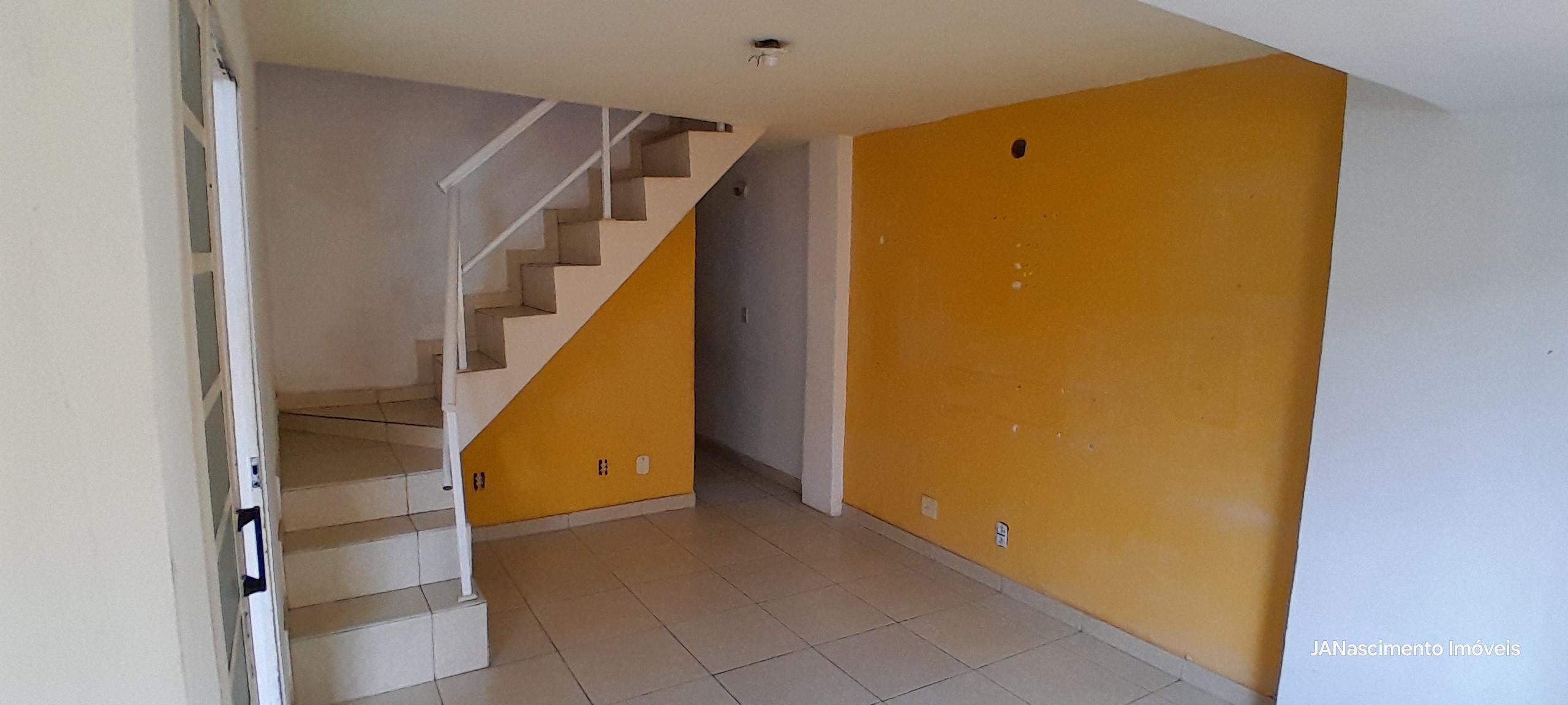 Imagem Casa com 2 Quartos à Venda, 160 m² em Bangu - Rio de Janeiro