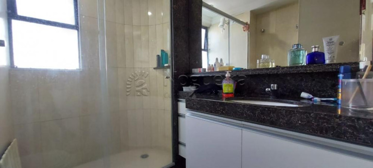 Imagem Apartamento com 2 Quartos à Venda, 66 m² em Pina - Recife