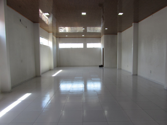 Imagem Ponto Comercial para Alugar,  em Cachoeirinha - Manaus
