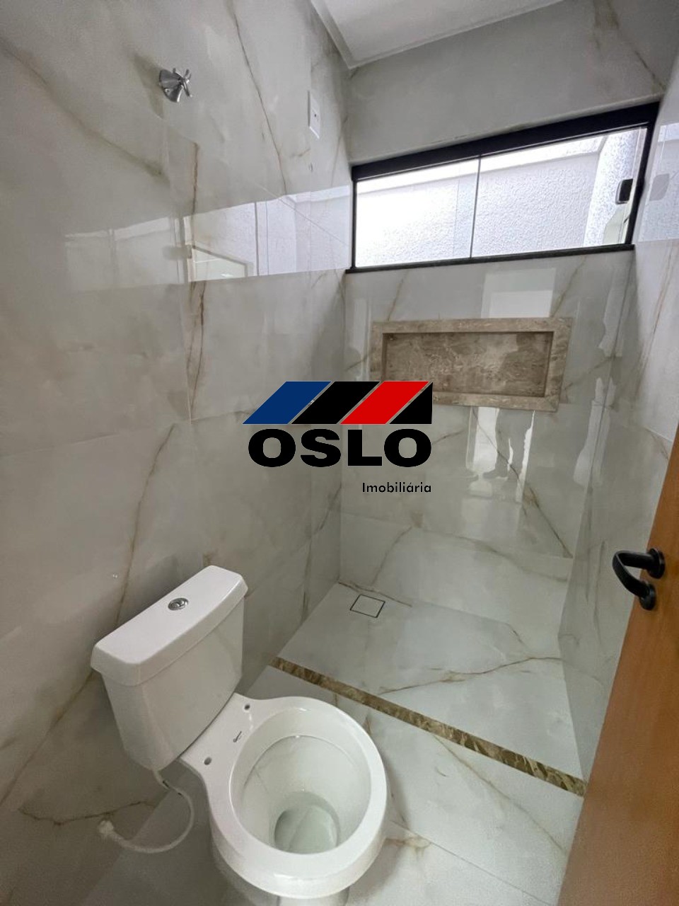 Imagem Casa com 3 Quartos à Venda, 116 m²em Setor Três Marias - Goiânia Imagem Casa com 3 Quartos à Venda, 116 m²em Setor Três Marias - Goiânia