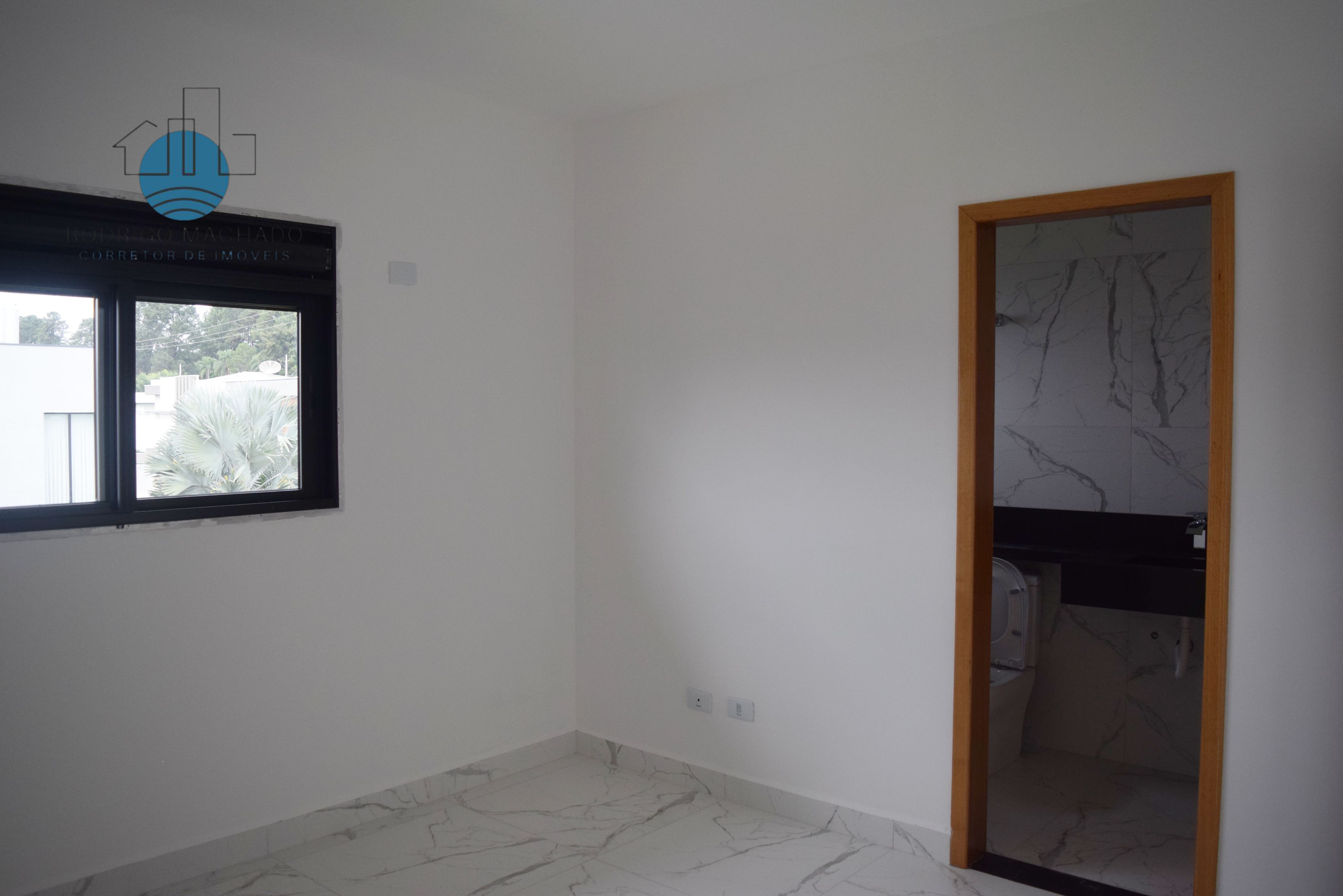 Imagem Sobrado com 4 Quartos à Venda, 252 m² em Condomínio Residencial Shamballa II - Atibaia Imagem Sobrado com 4 Quartos à Venda, 252 m² em Condomínio Residencial Shamballa II - Atibaia