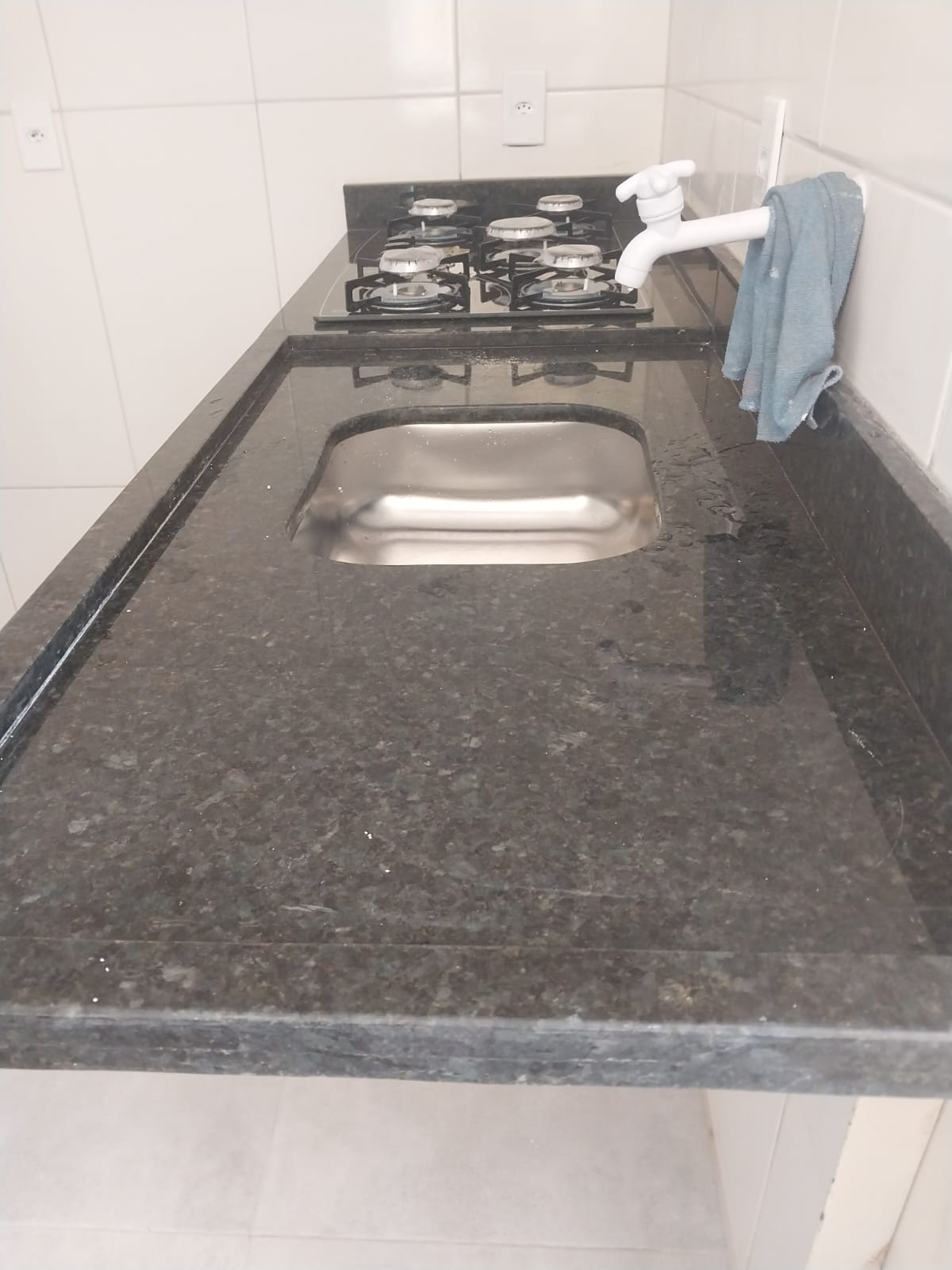 Imagem Apartamento com 3 Quartos à Venda, 57 m²em Cidade Jardins - Valparaíso de Goiás