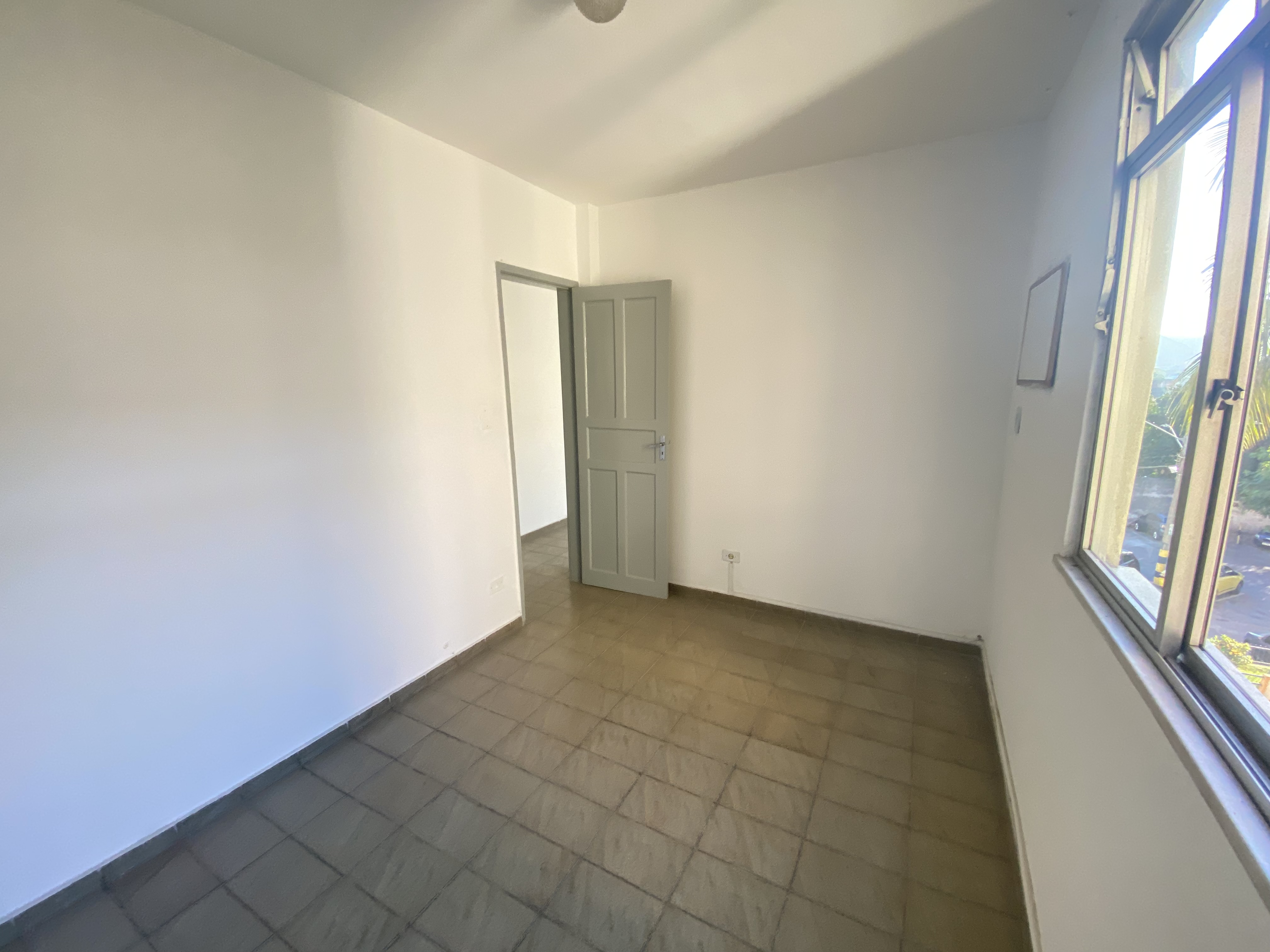 Imagem Apartamento com 2 Quartos à Venda, 60 m²em Tomás Coelho - Rio de Janeiro Imagem Apartamento com 2 Quartos à Venda, 60 m²em Tomás Coelho - Rio de Janeiro