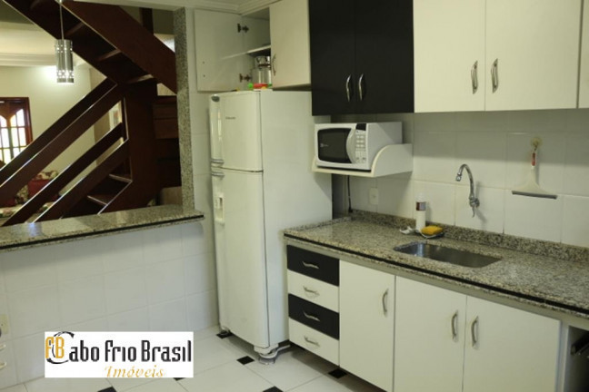 Imagem Casa de Condomínio com 3 Quartos à Venda, 95 m²em Peró - Cabo Frio