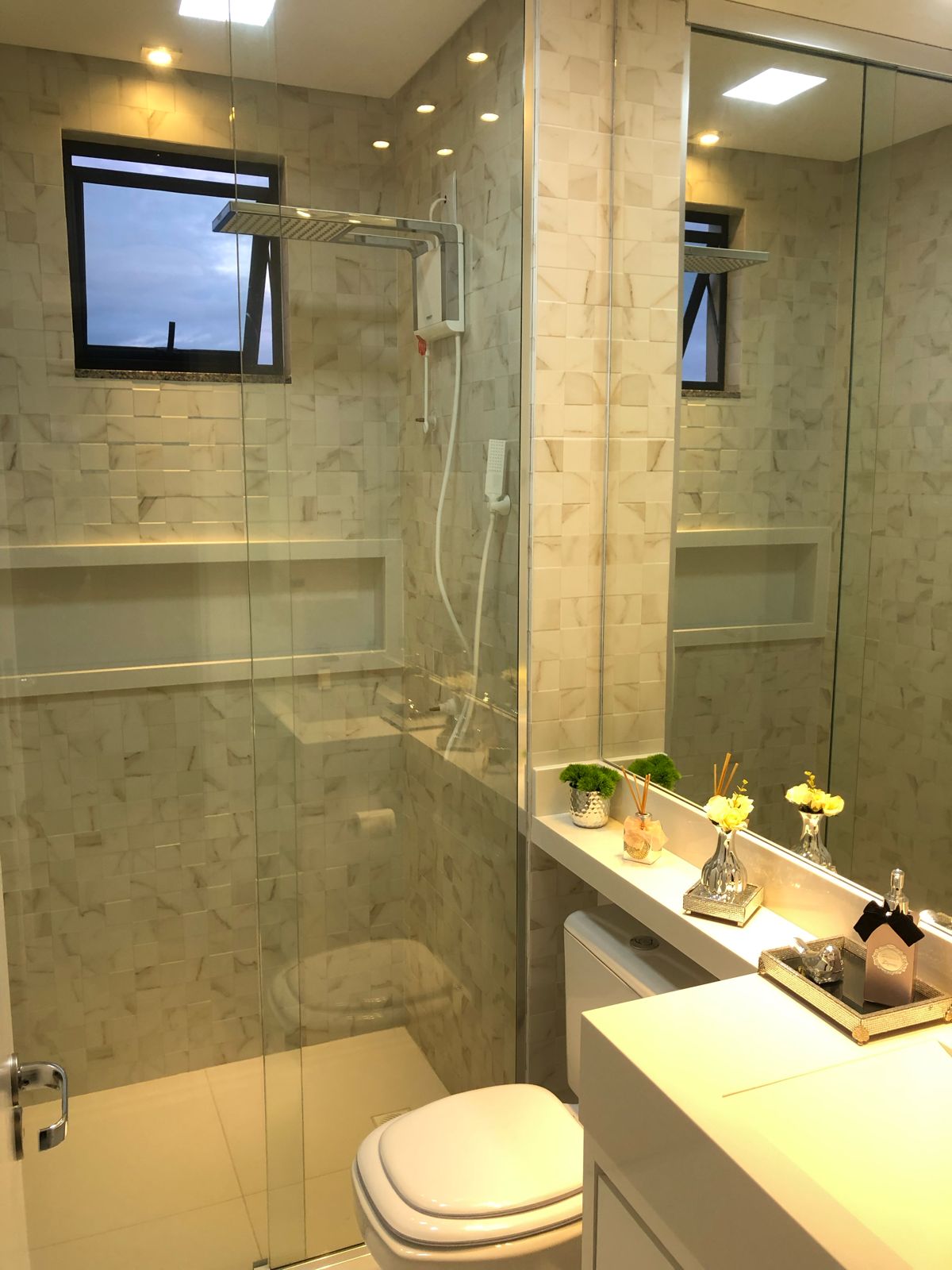 Imagem Apartamento com 3 Quartos à Venda, 93 m²em Guanabara - Joinville