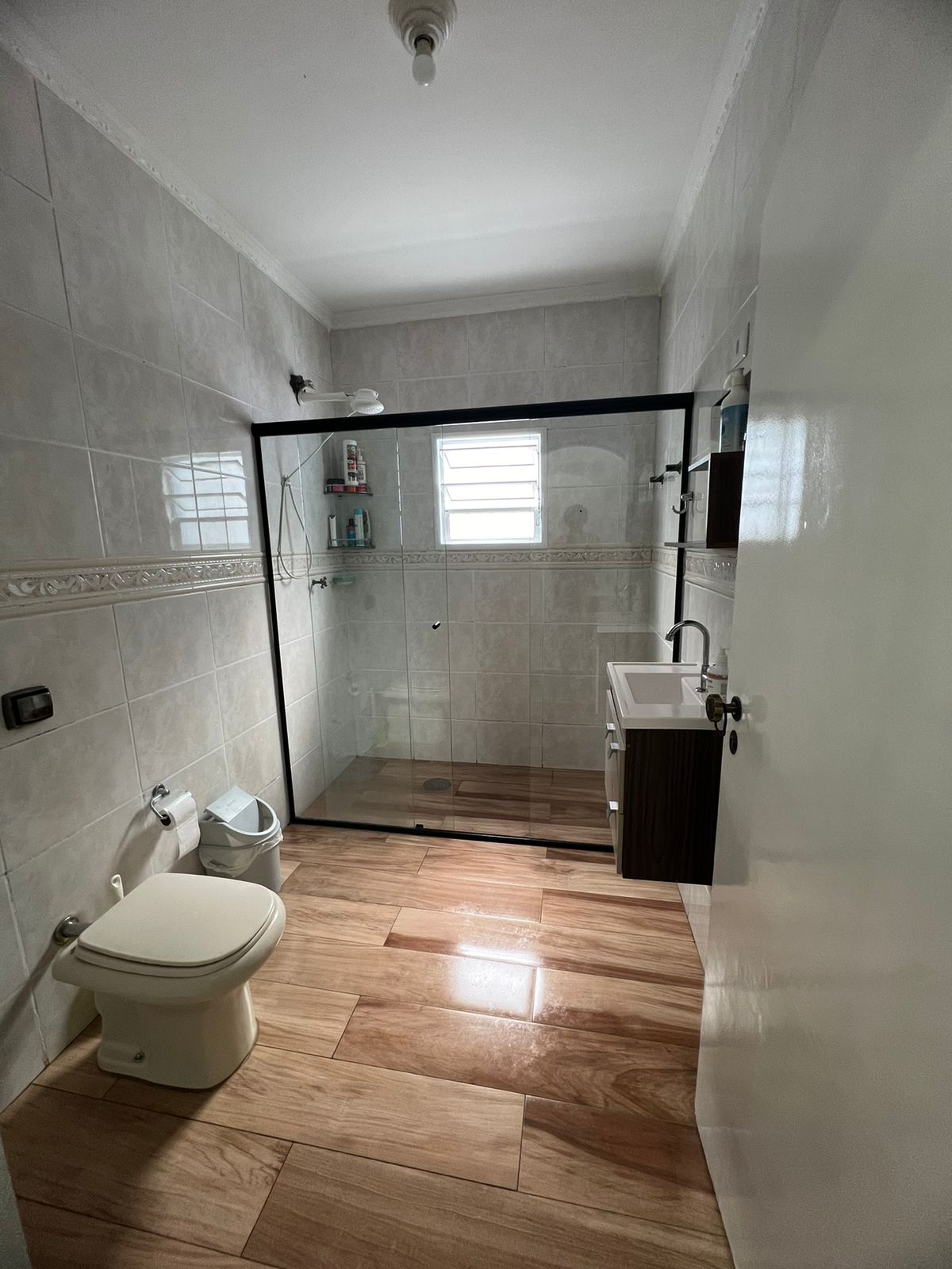 Imagem Casa com 3 Quartos para Alugar, 200 m² em Jardim Alzira - São Paulo