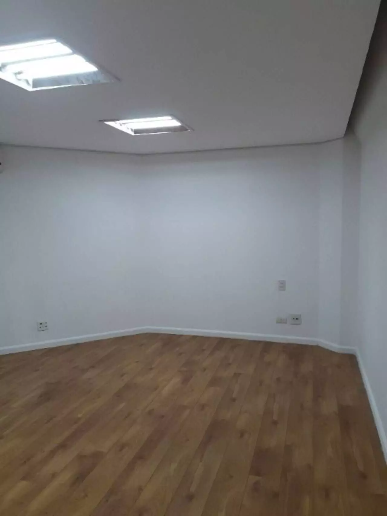 Imagem Sala Comercial à Venda ou Locação, 204 m²em Cidade Monções - São Paulo