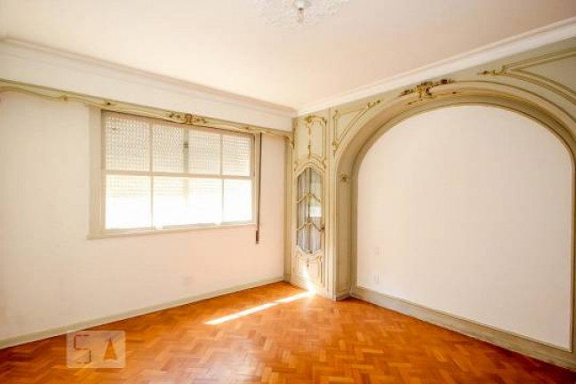 Imagem Apartamento com 4 Quartos à Venda, 300 m² em Copacabana - Rio de Janeiro Imagem Apartamento com 4 Quartos à Venda, 300 m² em Copacabana - Rio de Janeiro