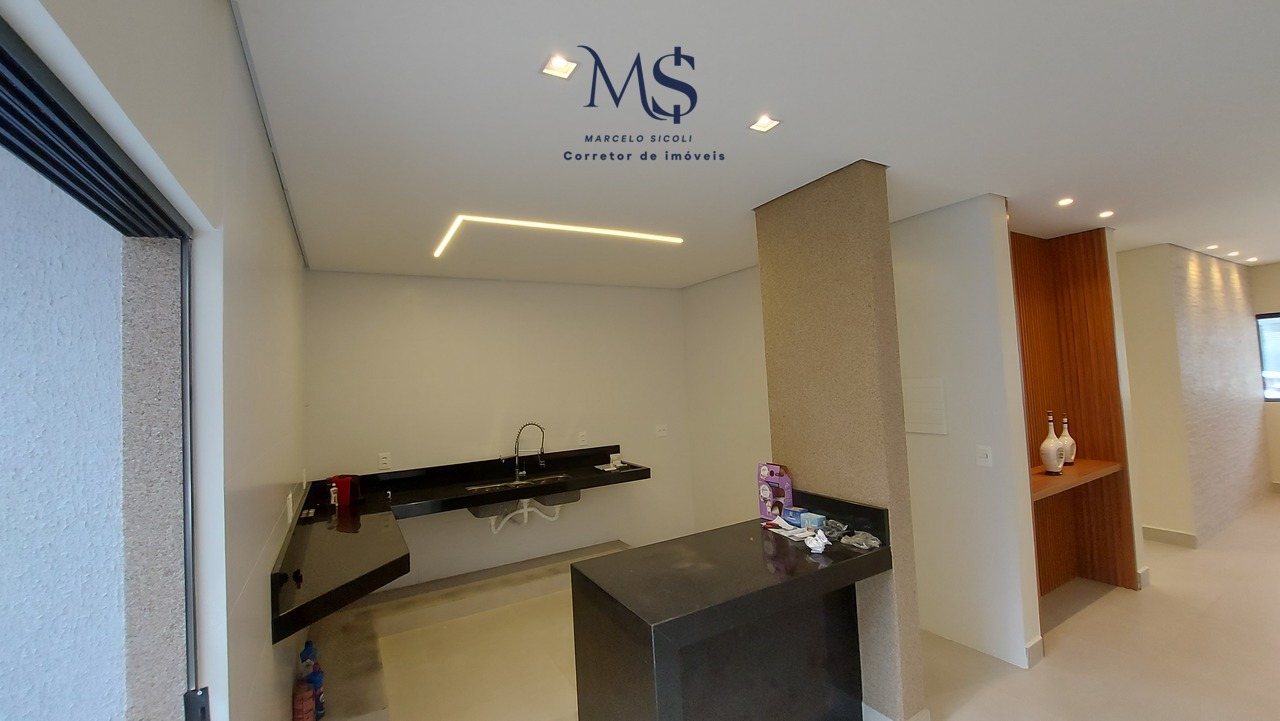 Imagem Sobrado com 4 Quartos à Venda, 260 m²em Guará II - Brasília
