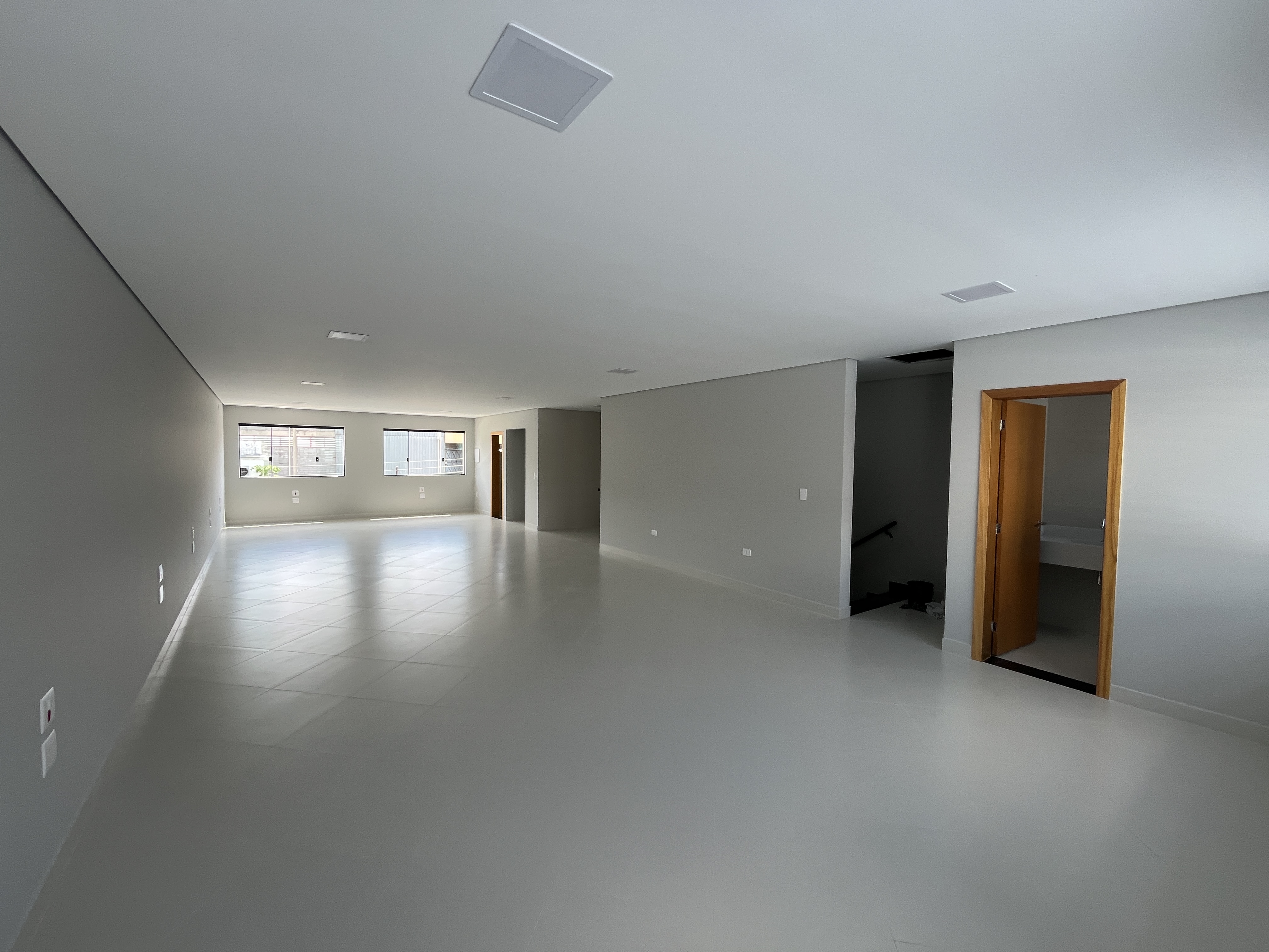 Imagem Galpão para Alugar, 325 m² em Vila Anastácio - São Paulo