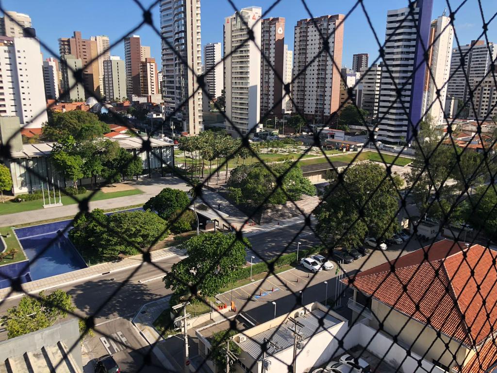 Imagem Apartamento com 4 Quartos para Alugar, 206 m²em Meireles - Fortaleza Imagem Apartamento com 4 Quartos para Alugar, 206 m²em Meireles - Fortaleza