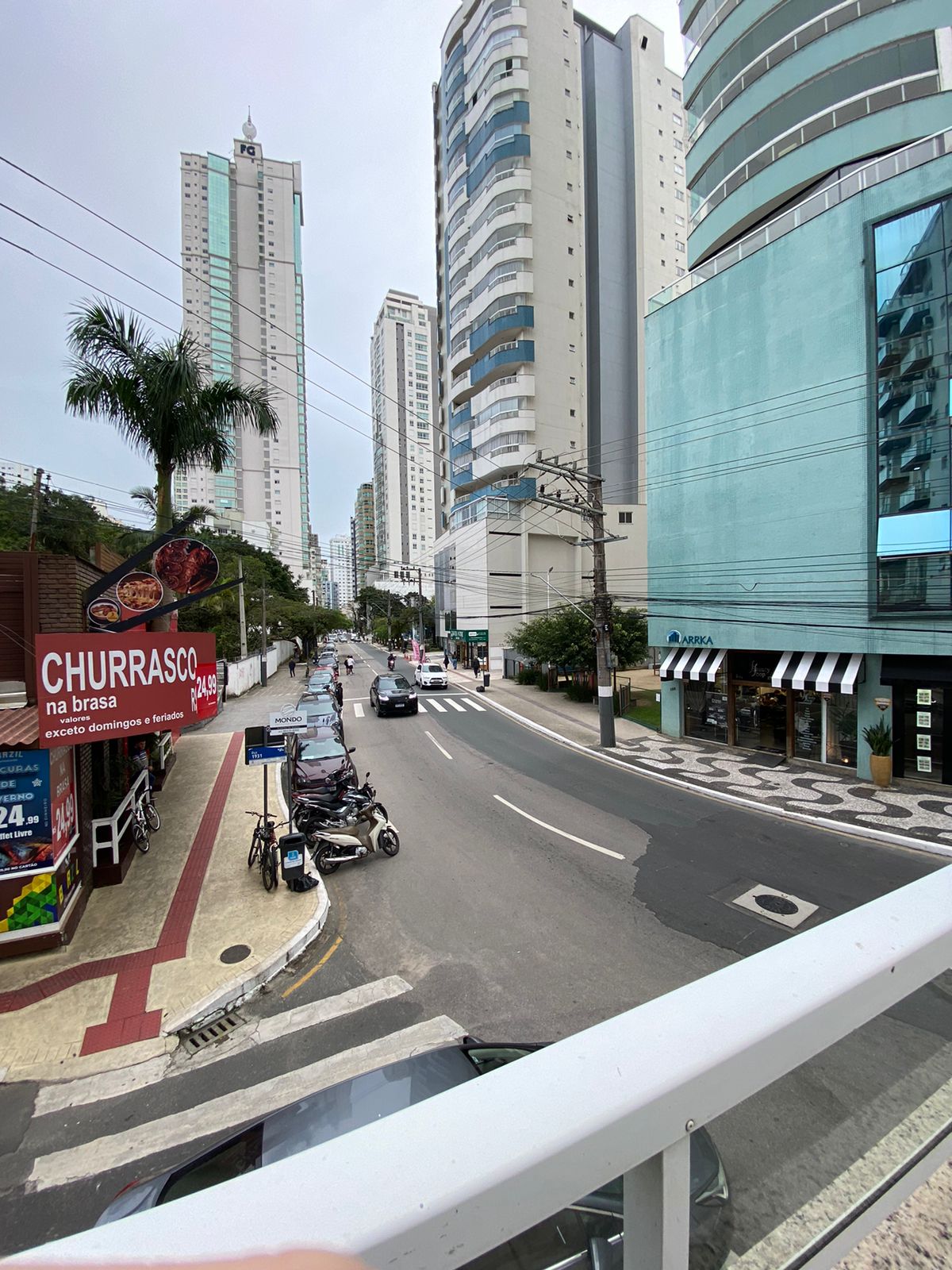Imagem Apartamento com 3 Quartos à Venda, 147 m²em Centro - Balneário Camboriú Imagem Apartamento com 3 Quartos à Venda, 147 m²em Centro - Balneário Camboriú