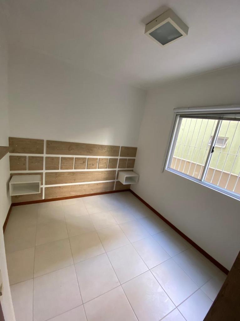 Imagem Apartamento com 3 Quartos à Venda, 274 m²em Meia Praia - Itapema Imagem Apartamento com 3 Quartos à Venda, 274 m²em Meia Praia - Itapema