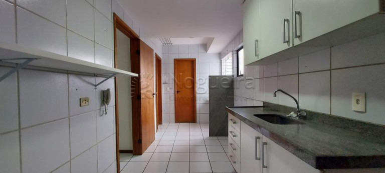 Imagem Apartamento com 2 Quartos à Venda, 68 m² em Torre - Recife Imagem Apartamento com 2 Quartos à Venda, 68 m² em Torre - Recife