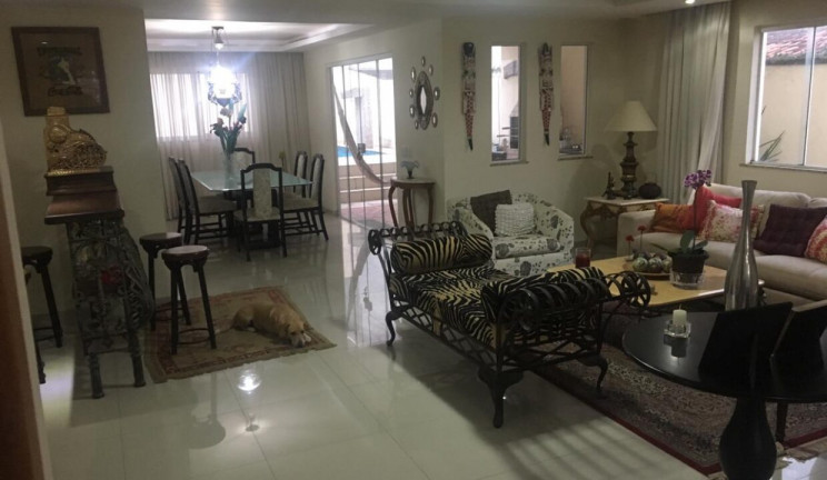 Imagem Casa com 4 Quartos à Venda, 380 m² em Tanque - Rio de Janeiro Imagem Casa com 4 Quartos à Venda, 380 m² em Tanque - Rio de Janeiro