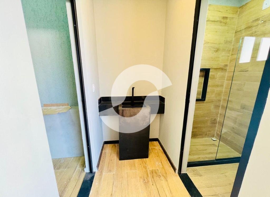 Imagem Casa com 4 Quartos à Venda, 245 m² em Camboinhas - Niterói Imagem Casa com 4 Quartos à Venda, 245 m² em Camboinhas - Niterói