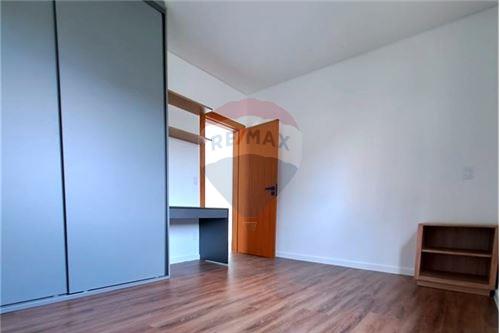 Imagem Casa de Condomínio com 2 Quartos à Venda, 315 m²em Condomínio Residencial Monte Carlo - São José dos Campos Imagem Casa de Condomínio com 2 Quartos à Venda, 315 m²em Condomínio Residencial Monte Carlo - São José dos Campos