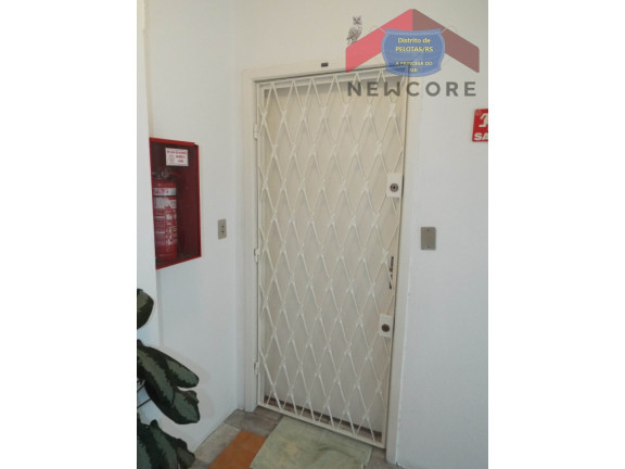 Imagem Apartamento com 3 Quartos à Venda, em Centro - Pelotas Imagem Apartamento com 3 Quartos à Venda, em Centro - Pelotas