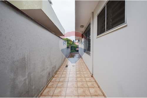 Imagem Sobrado com 3 Quartos à Venda, 351 m²em Jardim Esplanada II - São José dos Campos Imagem Sobrado com 3 Quartos à Venda, 351 m²em Jardim Esplanada II - São José dos Campos