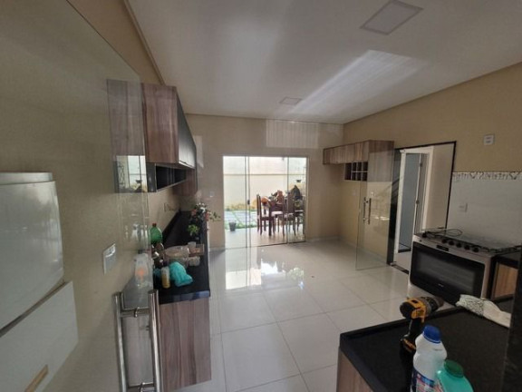 Imagem Casa de Condomínio com 4 Quartos à Venda, 195 m² em Curió-Utinga - Belém Imagem Casa de Condomínio com 4 Quartos à Venda, 195 m² em Curió-Utinga - Belém