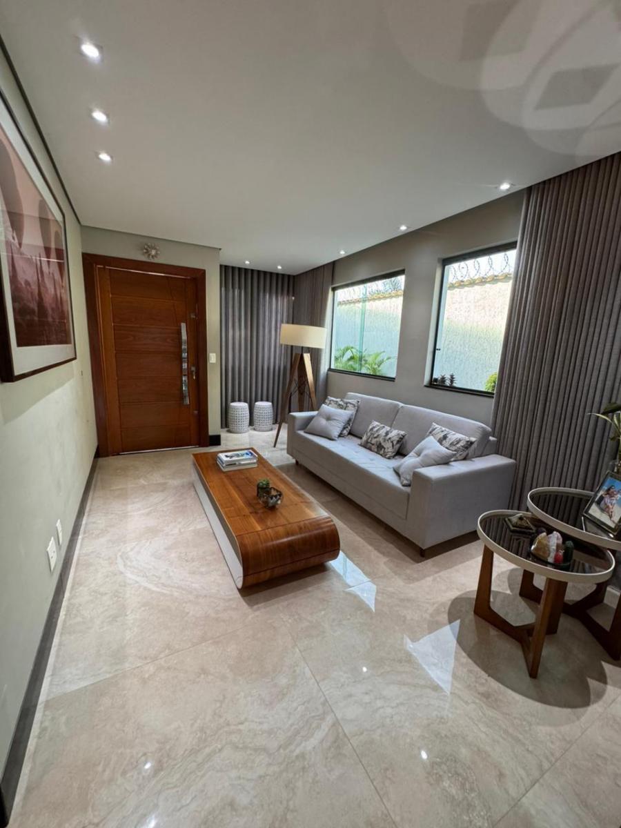 Imagem Casa com 3 Quartos à Venda, 213 m² em Santa Amélia - Belo Horizonte Imagem Casa com 3 Quartos à Venda, 213 m² em Santa Amélia - Belo Horizonte