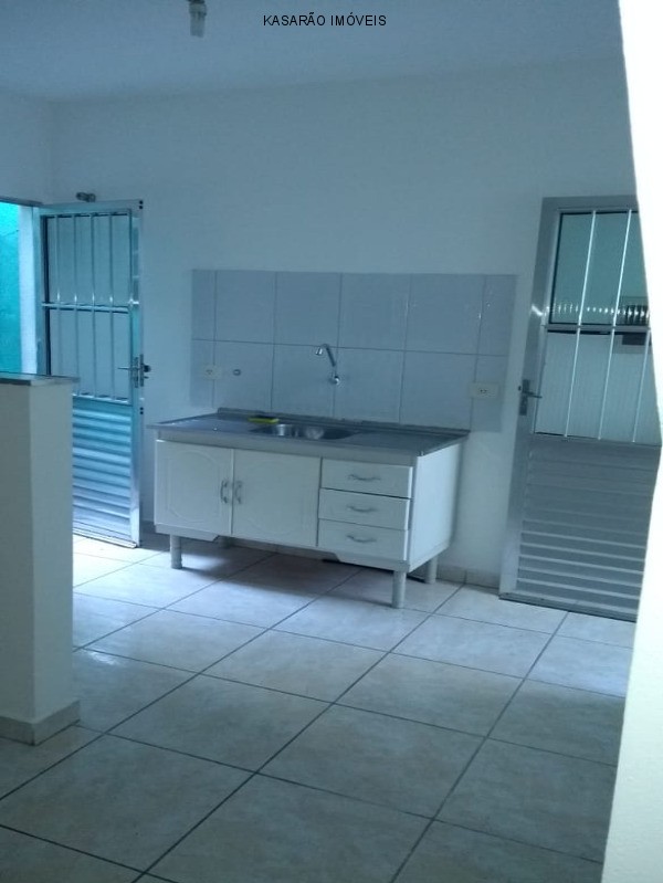 Imagem Casa com 1 Quarto para Alugar, 35 m²em Jardim Santo Elias - São Paulo