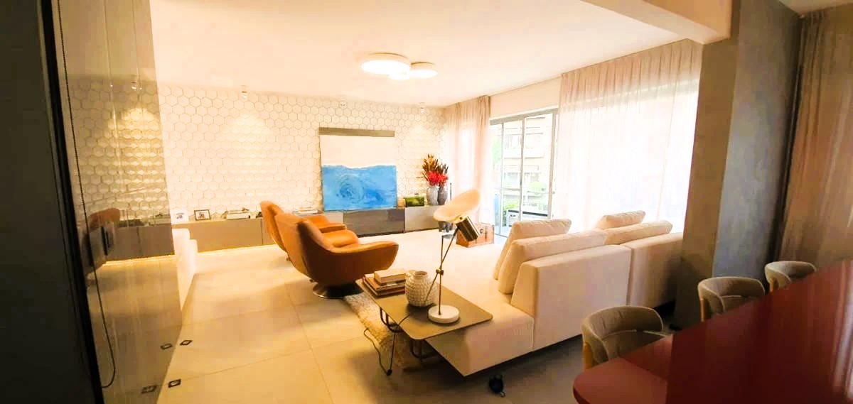 Imagem Apartamento com 3 Quartos à Venda, 185 m²em Alto de Pinheiros - São Paulo