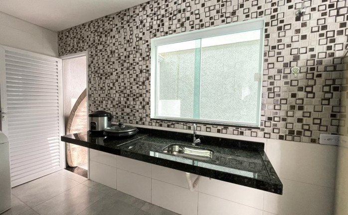 Imagem Casa de Condomínio com 2 Quartos à Venda, 54 m² em Mirim - Praia Grande