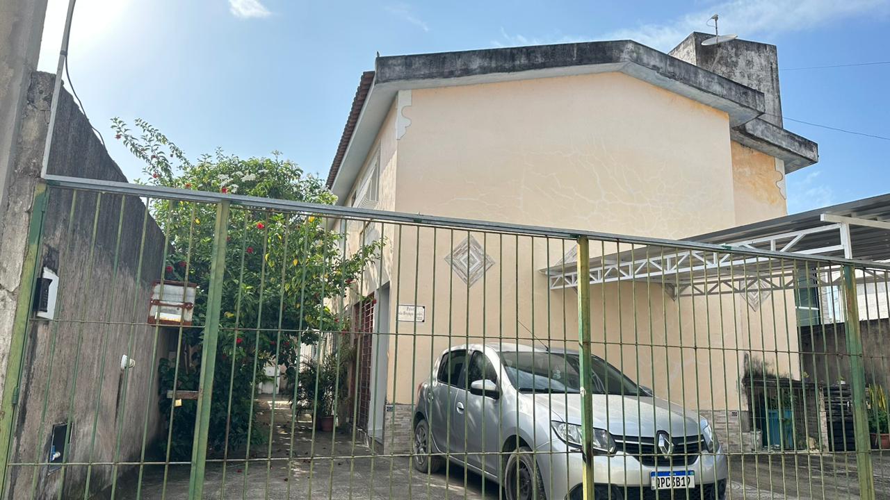 Imagem Casa com 2 Quartos à Venda, 60 m²em Candeias - Jaboatão dos Guararapes Imagem Casa com 2 Quartos à Venda, 60 m²em Candeias - Jaboatão dos Guararapes
