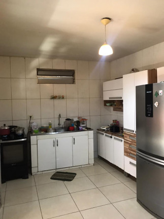 Imagem Casa com 3 Quartos à Venda, em Centro - Jaboatão dos Guararapes Imagem Casa com 3 Quartos à Venda, em Centro - Jaboatão dos Guararapes