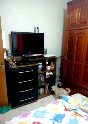 Imagem Casa de Vila com 2 Quartos à Venda,  em Encantado - Rio de Janeiro