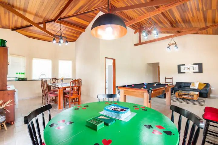 Imagem Casa de Condomínio com 4 Quartos à Venda, 335 m² em Cercadinho - Alambari