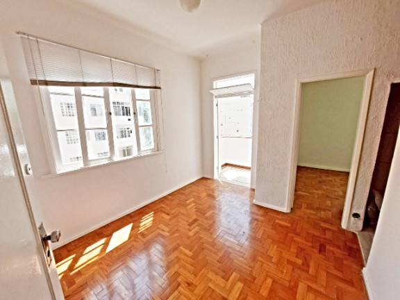 Imagem Apartamento com 1 Quarto à Venda, 33 m² em Glória - Rio de Janeiro Imagem Apartamento com 1 Quarto à Venda, 33 m² em Glória - Rio de Janeiro
