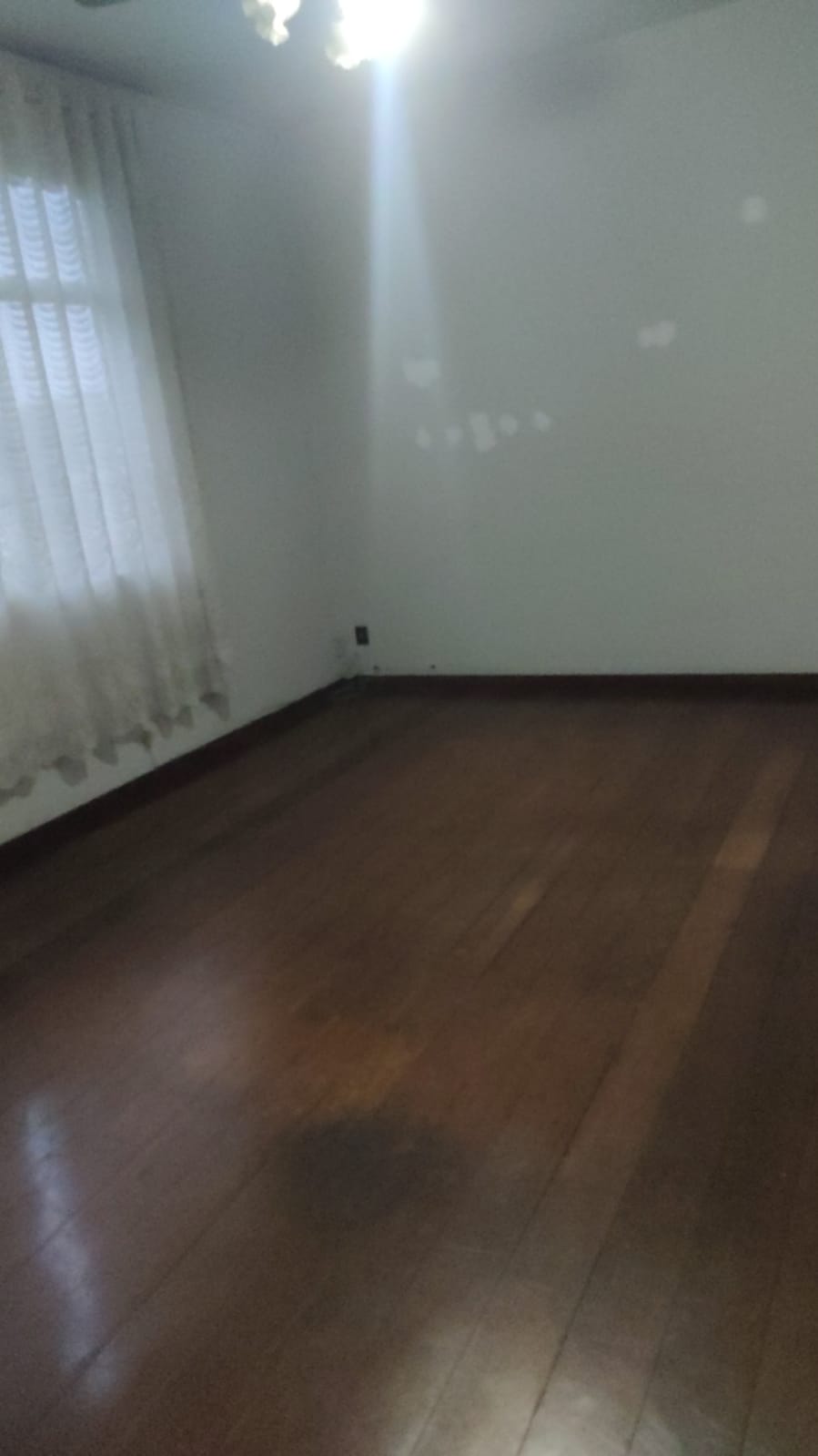 Imagem Casa com 2 Quartos para Alugar, 130 m²em Jardim Guanabara - Rio de Janeiro