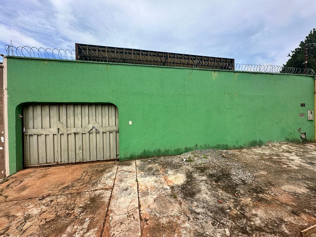 Imagem Sobrado com 4 Quartos à Venda, 319 m²em Vila Jardim São Judas Tadeu - Goiânia Imagem Sobrado com 4 Quartos à Venda, 319 m²em Vila Jardim São Judas Tadeu - Goiânia